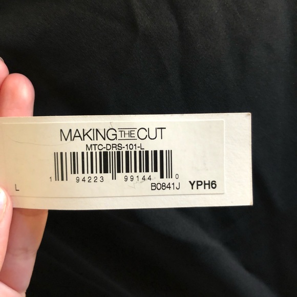 Making the Cut Black Loose Dress - Picture 10 of 13